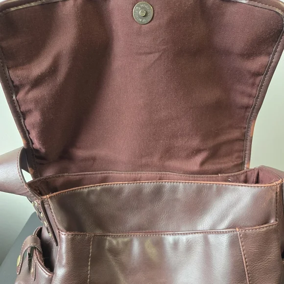 Relic Brown Faux Leather Messenger Bag - Picture 8 of 16